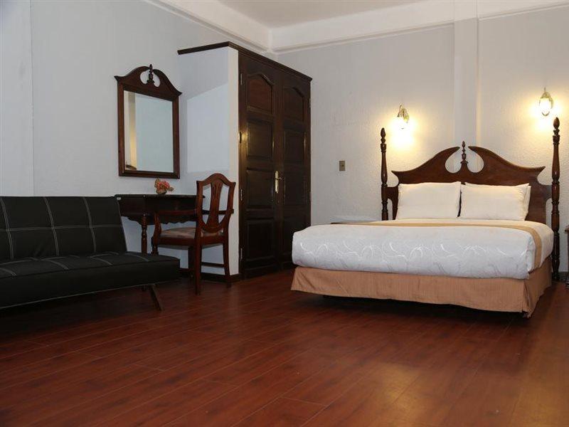 Alcala Hotel La Paz